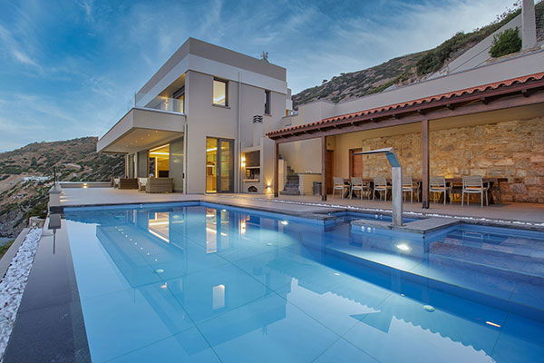 Amfitriti Luxury Villa
